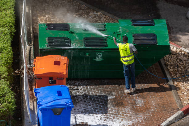 Best Sidewalk Pressure Washing  in Mmerce City, CO
